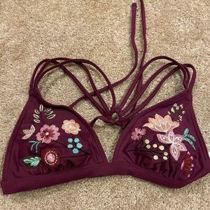 Time and Tru Maroon Burgundy Floral Strappy Tie-Back Bikini Top Sz Medium